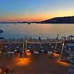 Agia Anna Beachfront Boutique Отель 3*