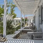 Отель Agia Anna Beachfront Boutique 3*