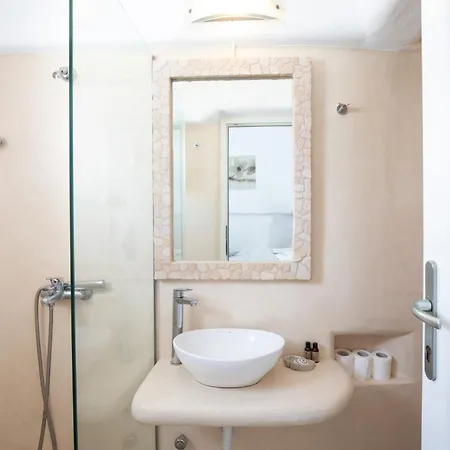 Agia Anna Beachfront Boutique Szálloda