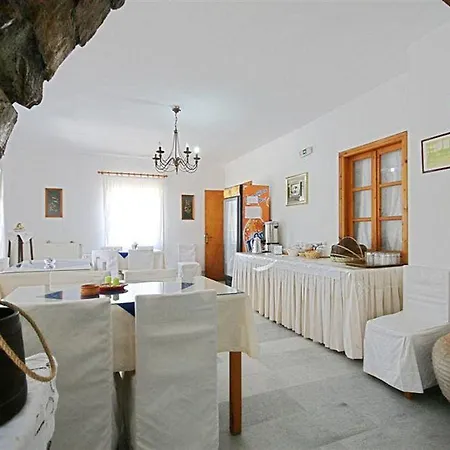 Szálloda Agia Anna Beachfront Boutique 3*