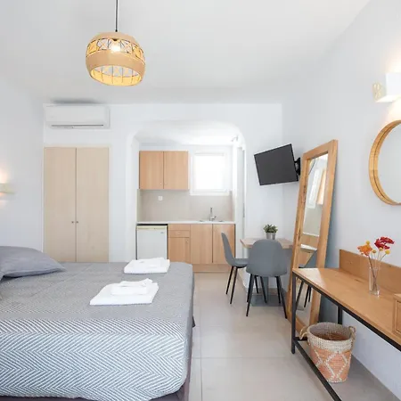 Отель Agia Anna Beachfront Boutique Парага