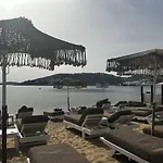 Hotel Agia Anna Beachfront Boutique 3*