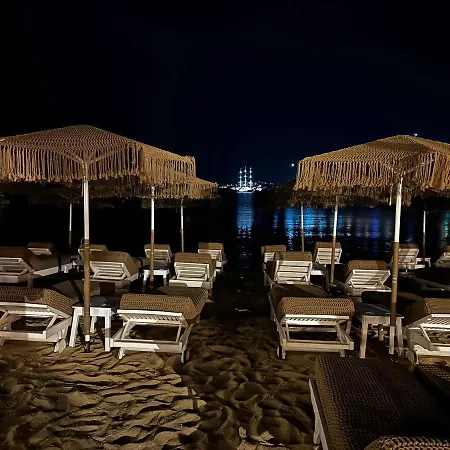 Agia Anna Beachfront Boutique