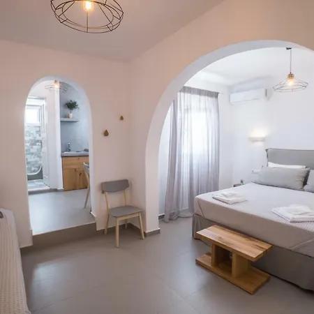 Agia Anna Beachfront Boutique Hotell