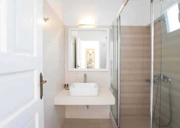 Agia Anna Beachfront Boutique Ξενοδοχείο 3*