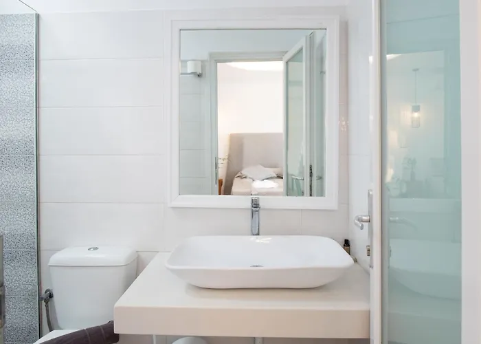 Agia Anna Beachfront Boutique Hotel Strand Paraga