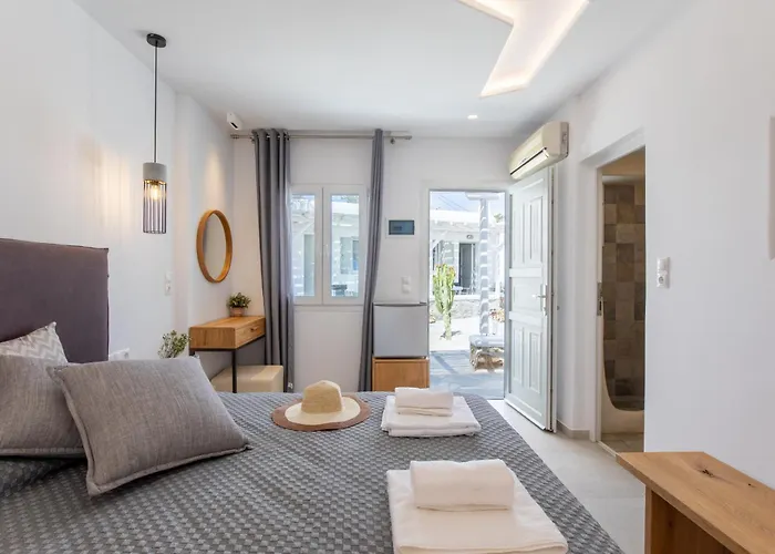 Agia Anna Beachfront Boutique Παράγκα