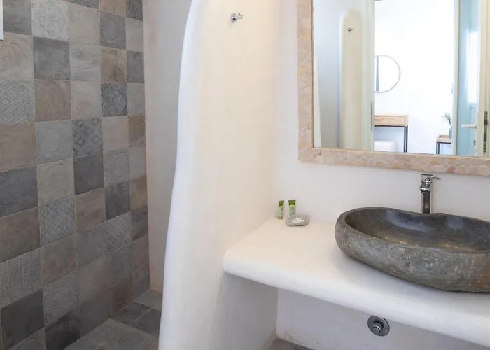 Ξενοδοχείο Agia Anna Beachfront Boutique 3*