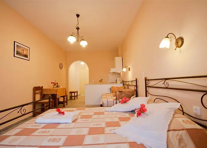 Agia Anna Beachfront Boutique Strand Paraga