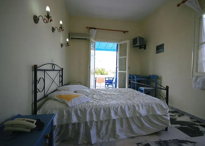 Hotel Agia Anna Beachfront Boutique Strand Paraga