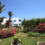 酒店 Agia Anna Beachfront Boutique 3*